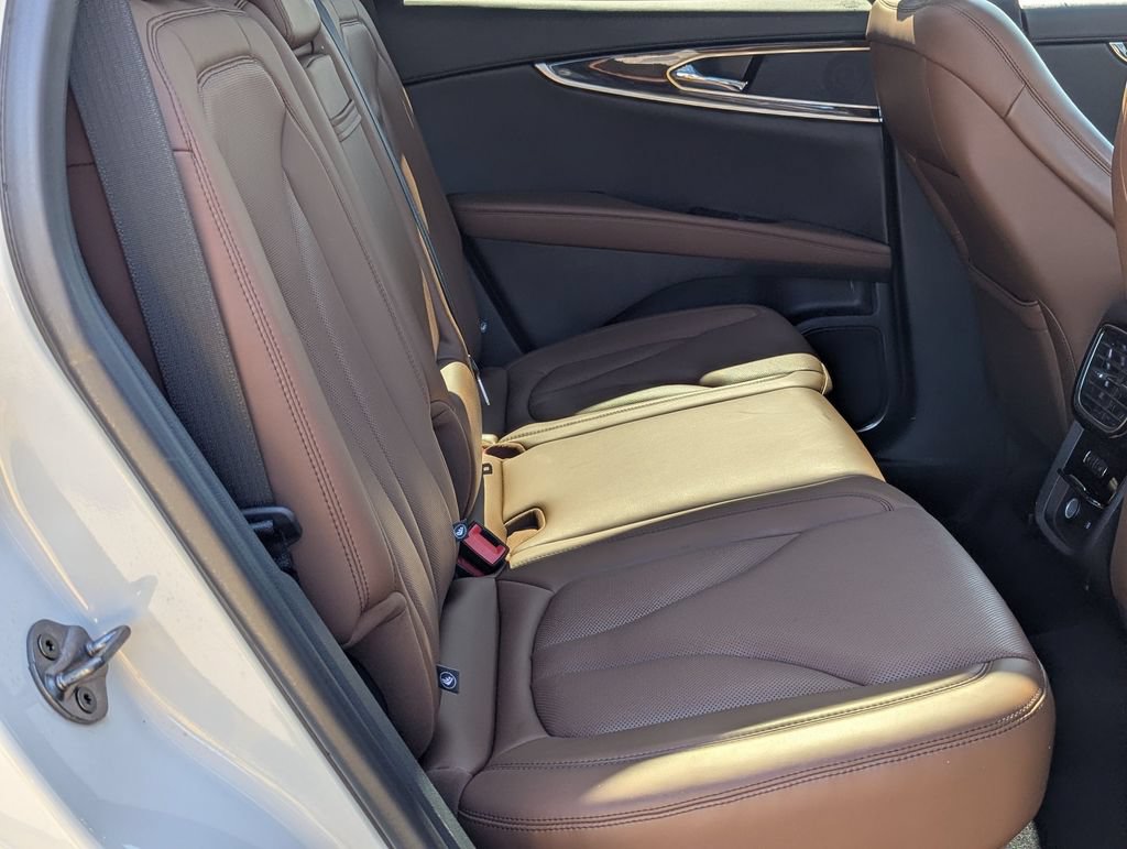 Used 2023 Lincoln Nautilus Reserve AWD/4WD image 26