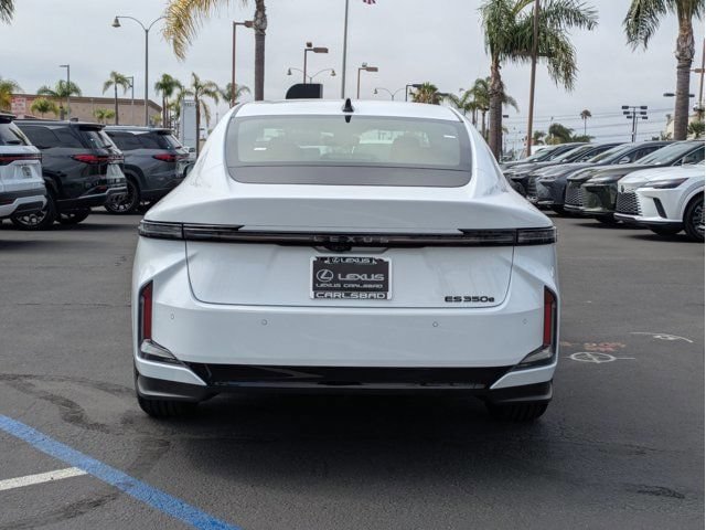 New 2026 Lexus ES 350e FWD image 6