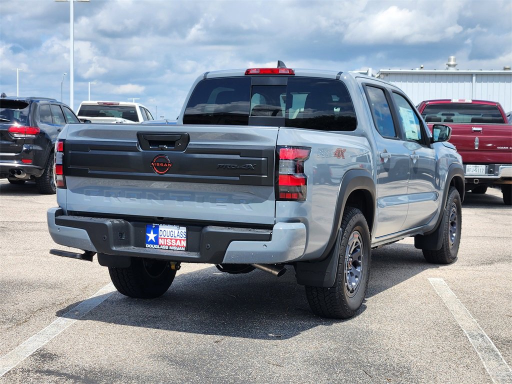 New 2025 Nissan Frontier PRO-4X w/ Interior Protection Package image 3