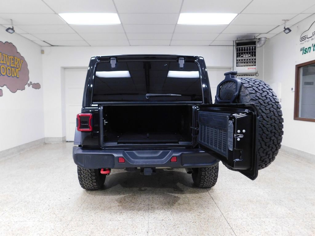 Used 2024 Jeep Wrangler Unlimited Rubicon w/ Technology Group AWD/4WD image 81