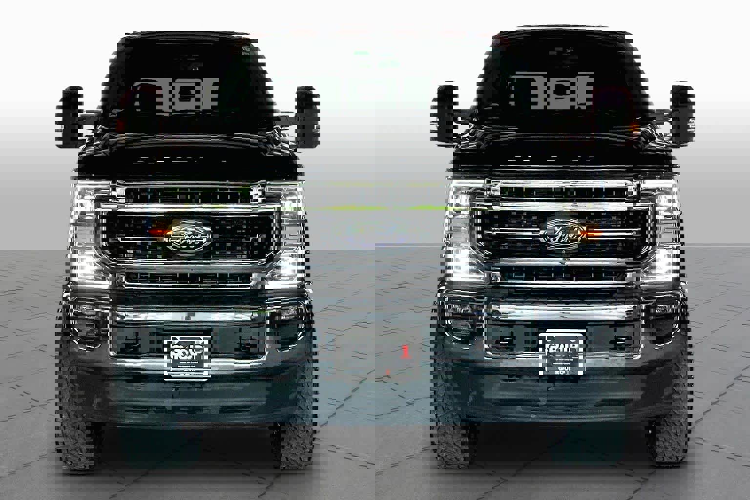 Used 2020 Ford F350 Lariat w/ Lariat Ultimate Package AWD/4WD image 3