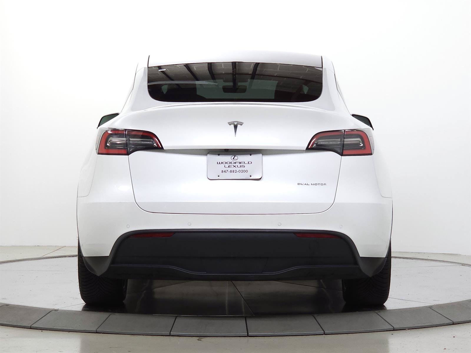 Used 2021 Tesla Model Y Long Range AWD/4WD image 7