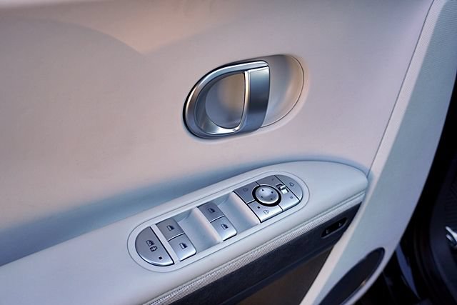 Used 2024 Hyundai Ioniq 5 Limited RWD image 35