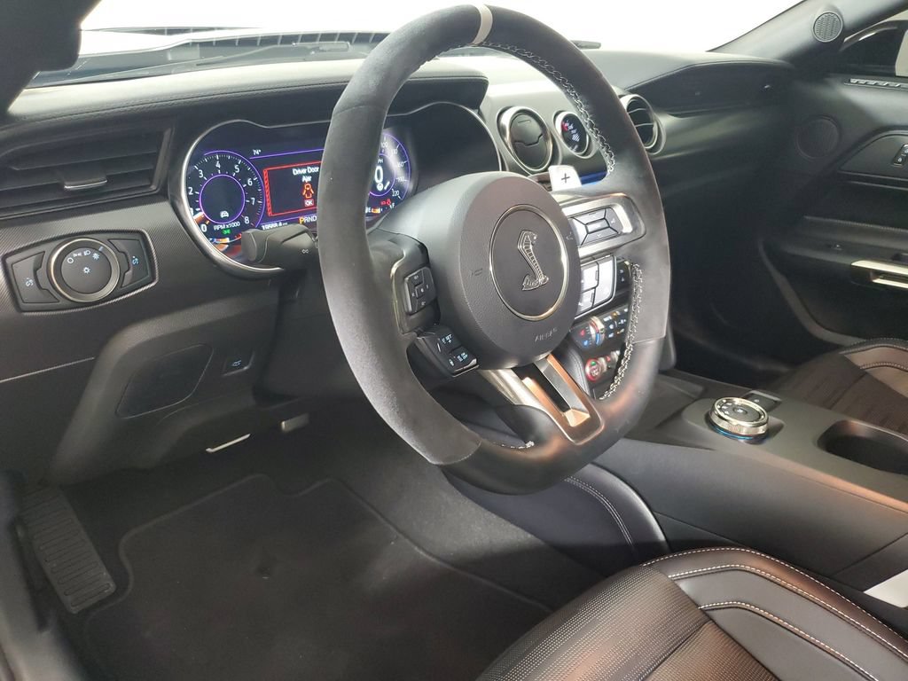 Used 2021 Ford Mustang Shelby GT500 w/ Technology Package RWD image 19