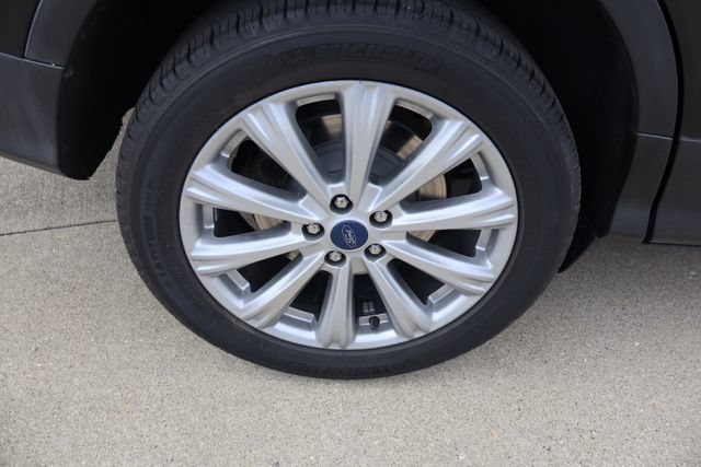 Used 2017 Ford Escape Titanium FWD image 8