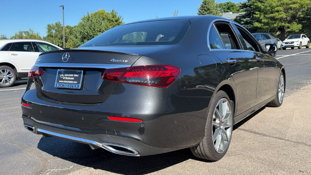 Certified 2023 Mercedes-Benz E 450 4MATIC Sedan image 4