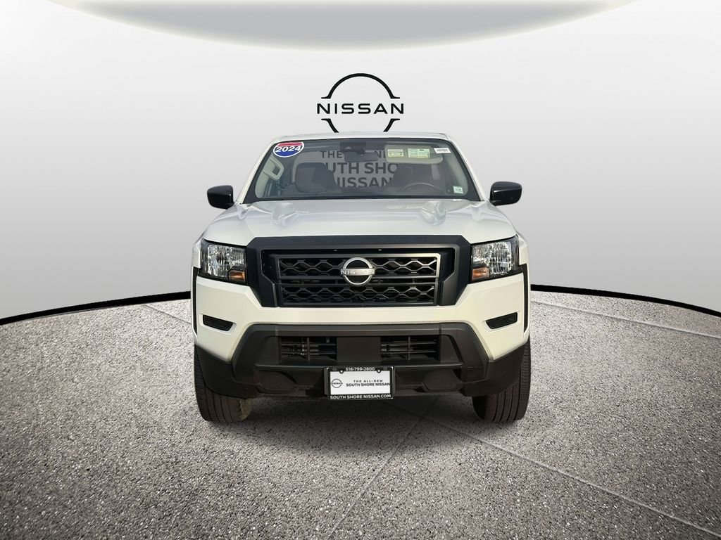 Used 2024 Nissan Frontier S w/ Technology Package image 2