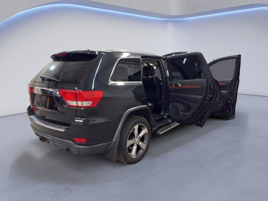Used 2012 Jeep Grand Cherokee Overland image 12