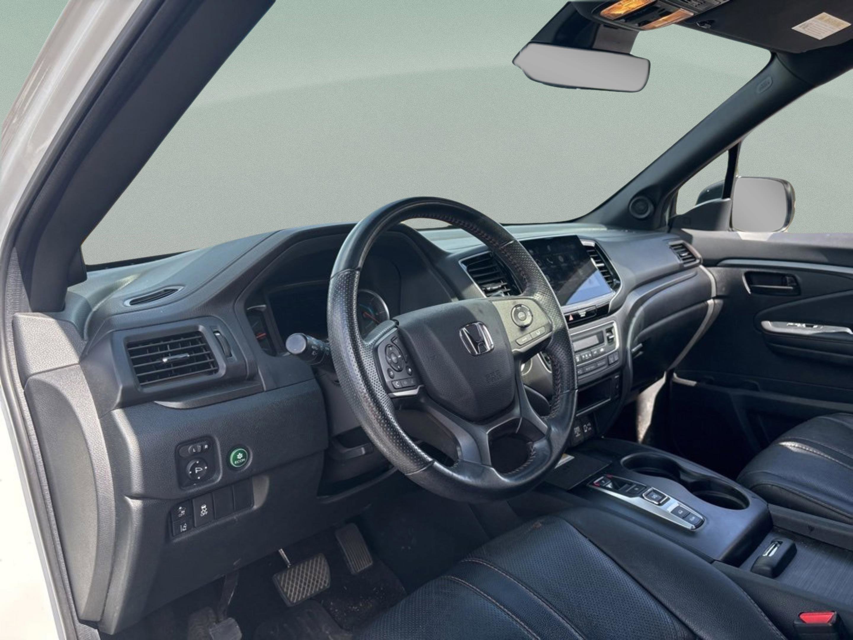 Used 2022 Honda Pilot TrailSport image 29