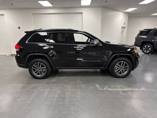 Used 2022 Jeep Grand Cherokee Limited AWD/4WD image 8