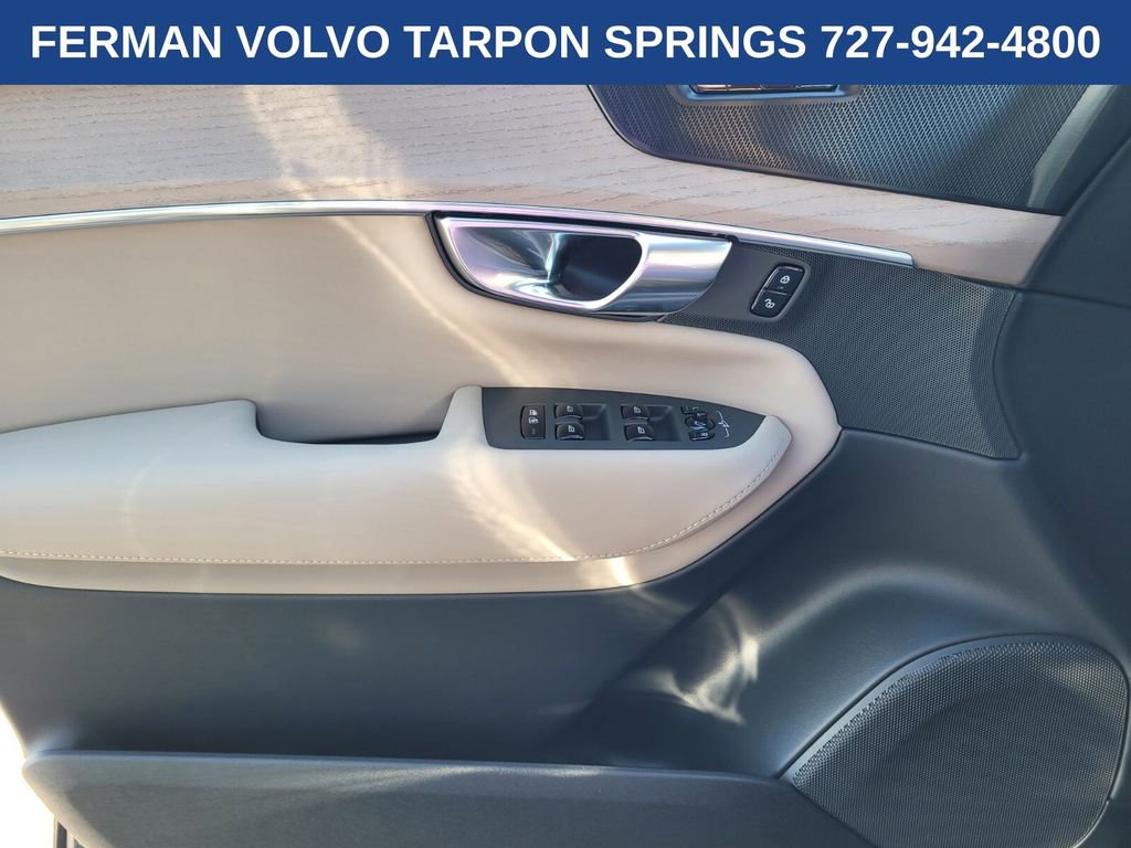 New 2026 Volvo XC90 T8 Plus w/ Protection Package Premier image 25