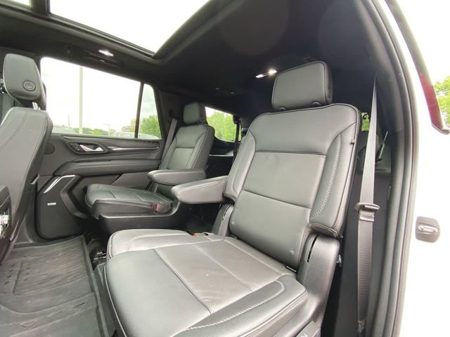 Used 2024 GMC Yukon Denali AWD/4WD image 26