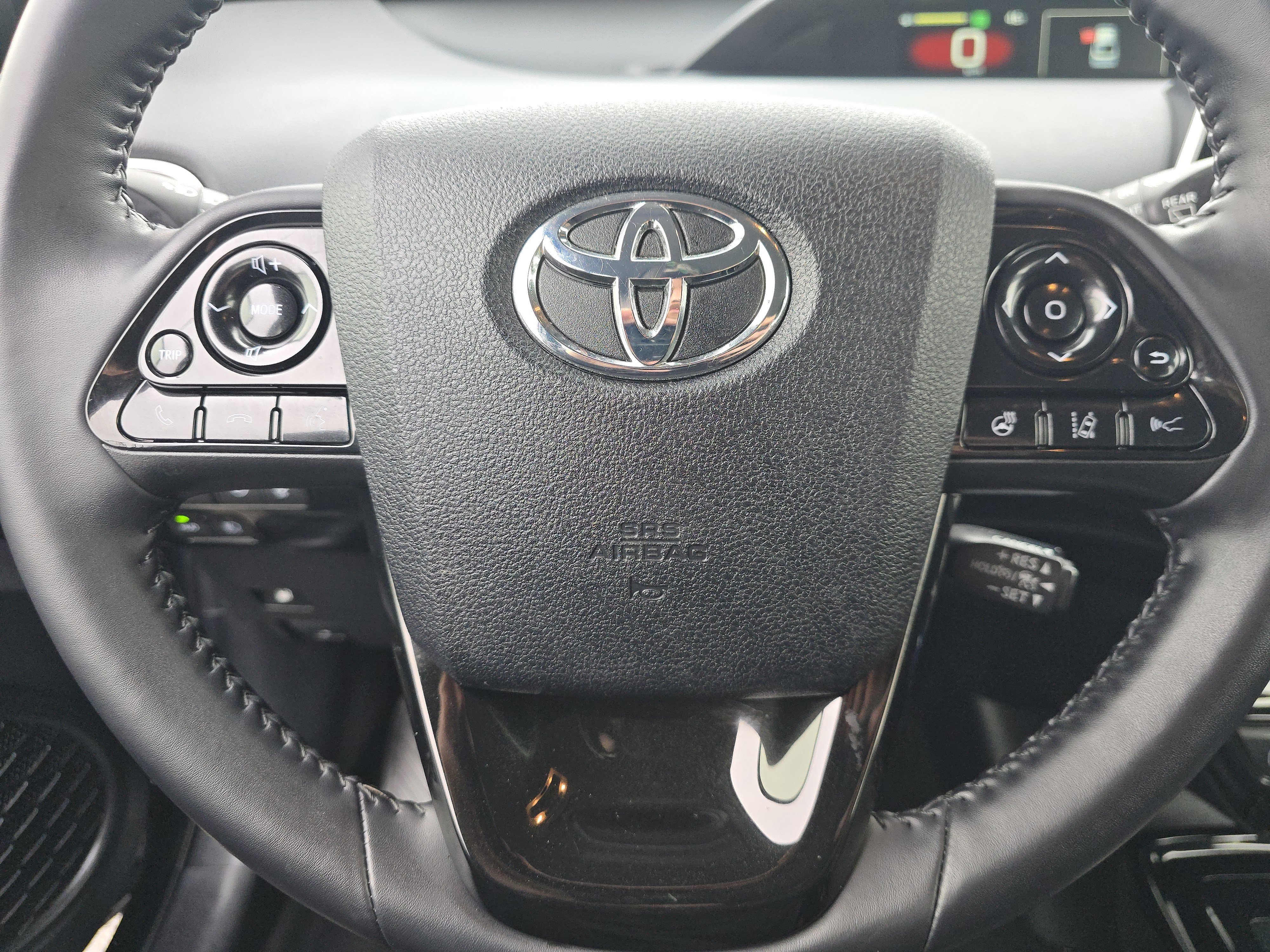 Used 2022 Toyota Prius XLE w/ Advanced Technology Package image 21