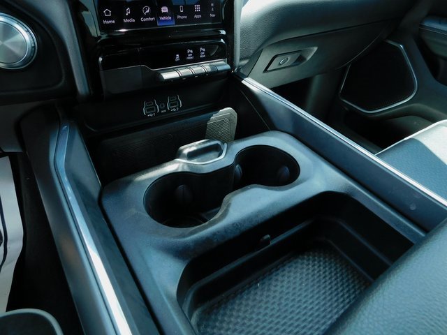 Used 2025 RAM 1500 Laramie image 30