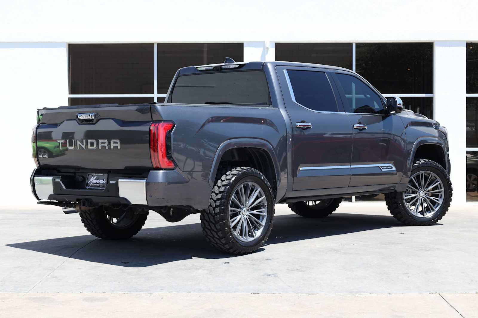 Used 2022 Toyota Tundra Capstone AWD/4WD image 9