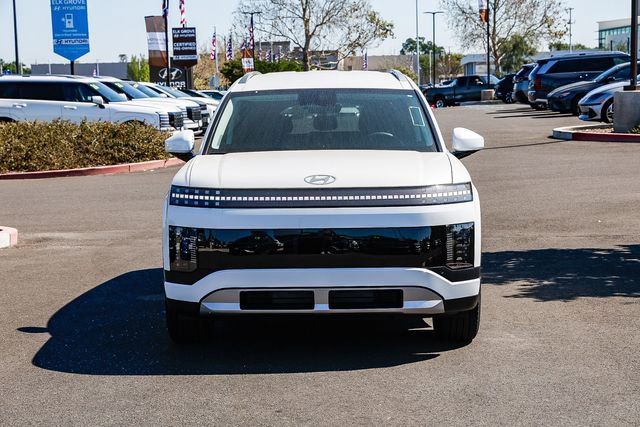 New 2026 Hyundai Ioniq 9 SE w/ Tow & Go Package image 7