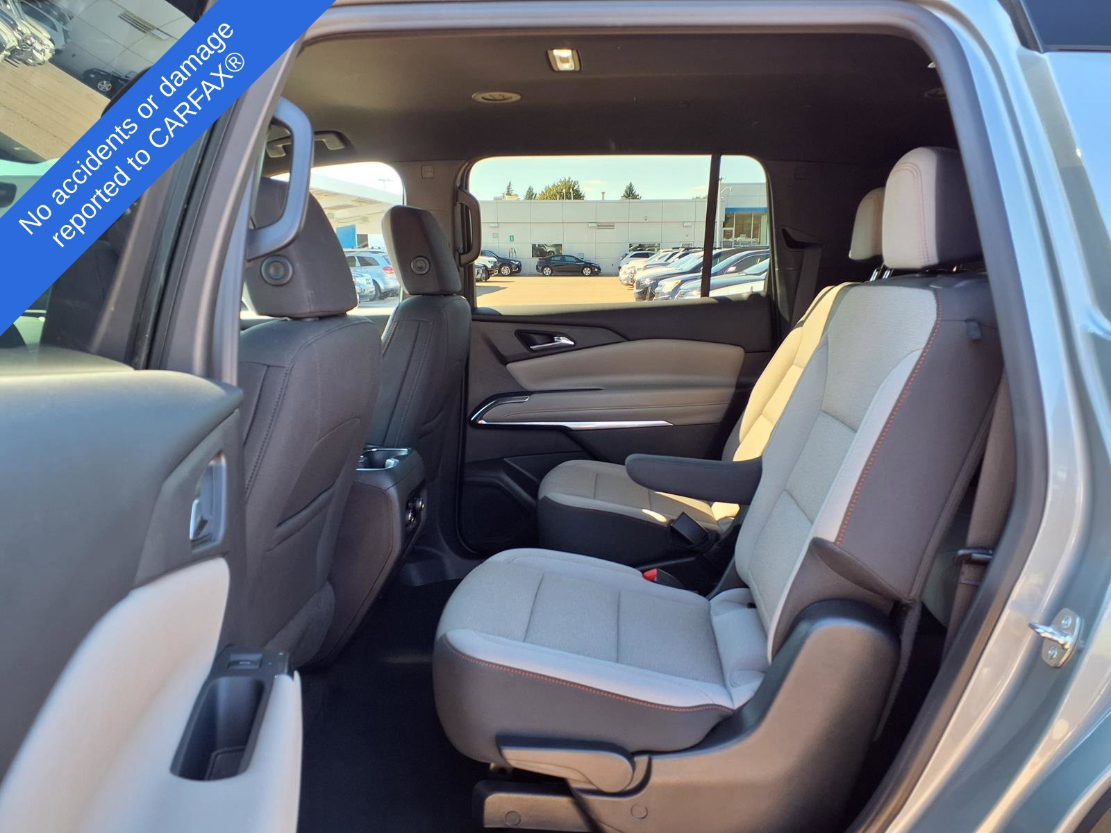 Used 2026 Chevrolet Traverse LT w/ Driver Confidence Package FWD image 11
