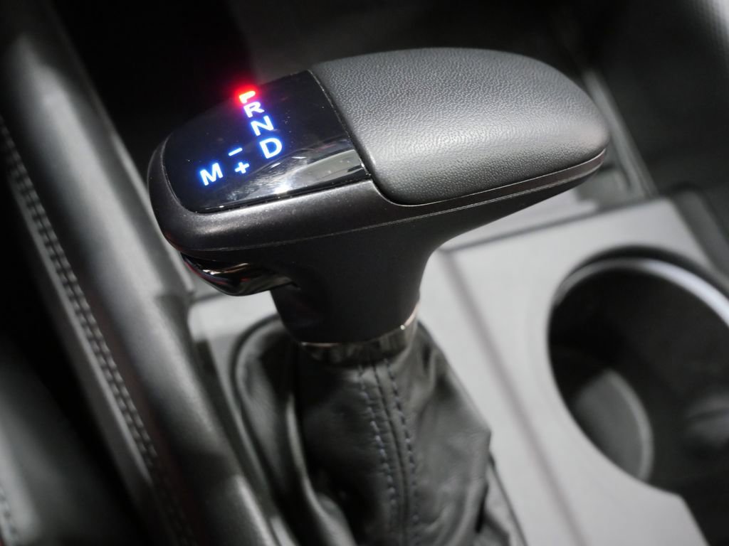 Used 2022 Dodge Durango R/T w/ Tow 'N Go Package AWD/4WD image 23