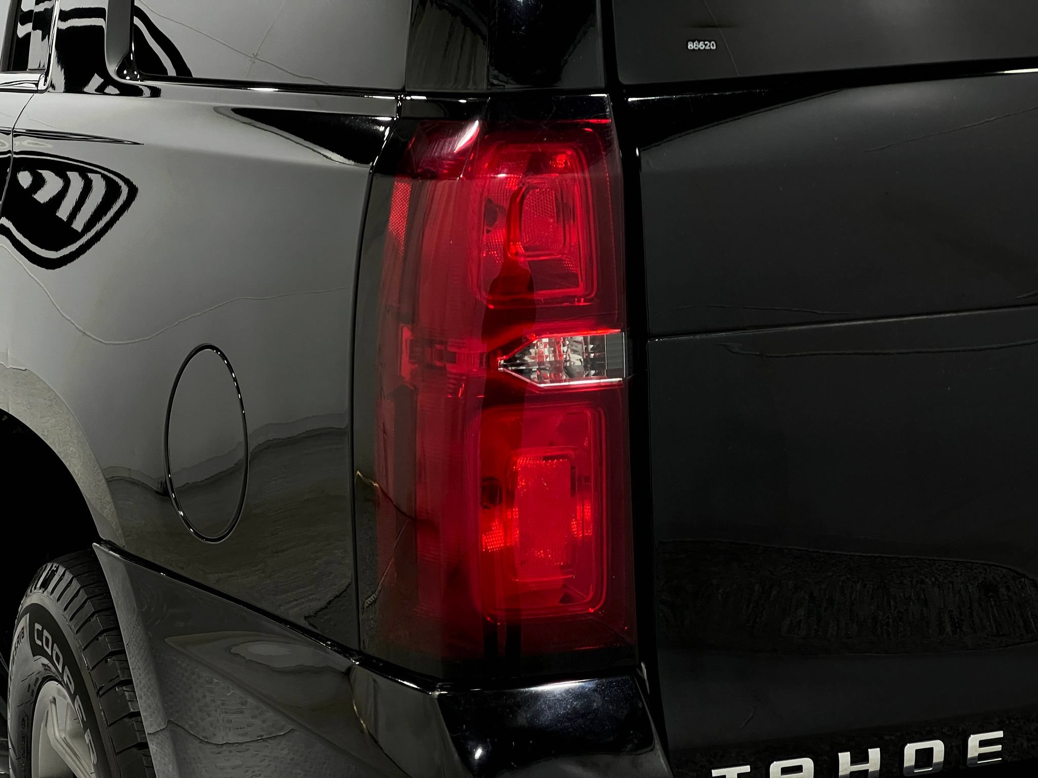 Used 2018 Chevrolet Tahoe LS w/ Max Trailering Package AWD/4WD image 32
