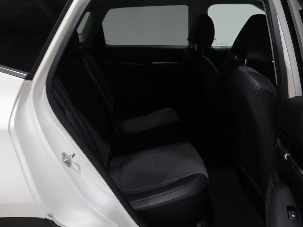 Used 2021 Kia Seltos S image 19