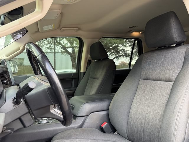 Used 2022 Ford Expedition Max XLT RWD image 7
