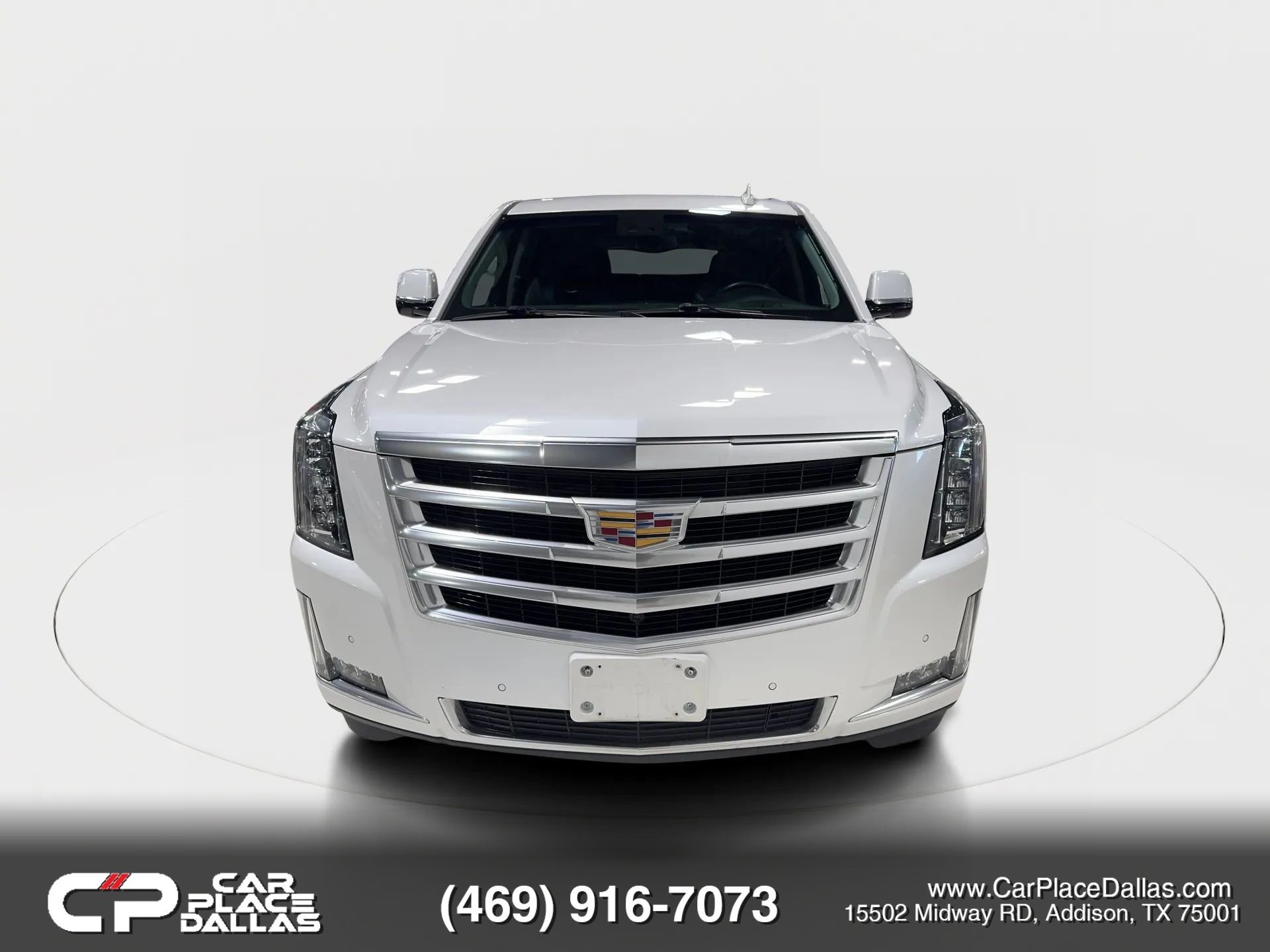 Used 2019 Cadillac Escalade Luxury RWD image 4
