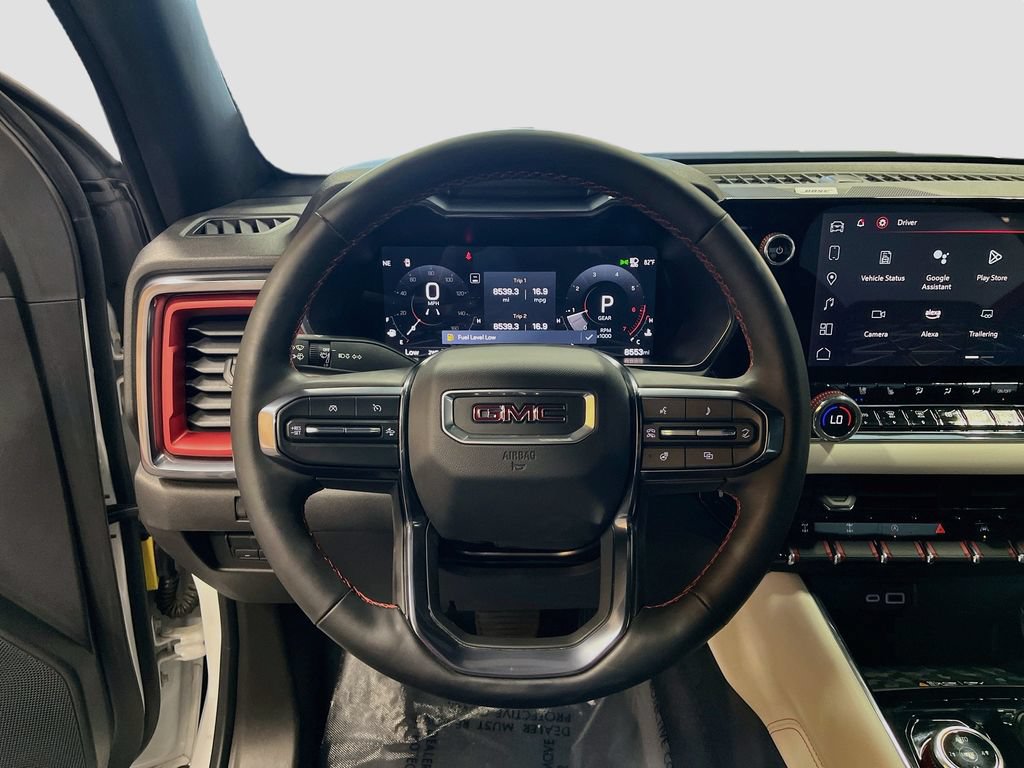 Used 2024 GMC Canyon AT4X AWD/4WD image 11