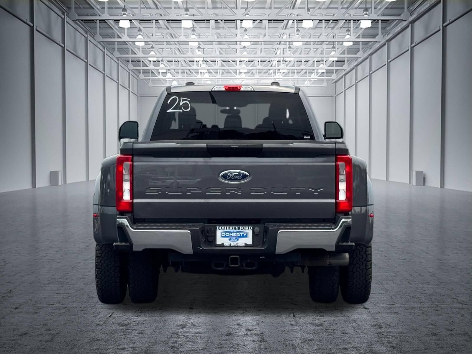 Used 2024 Ford F350 XLT AWD/4WD image 15