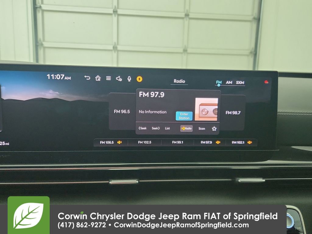 Used 2025 Genesis GV80 2.5T Standard image 24