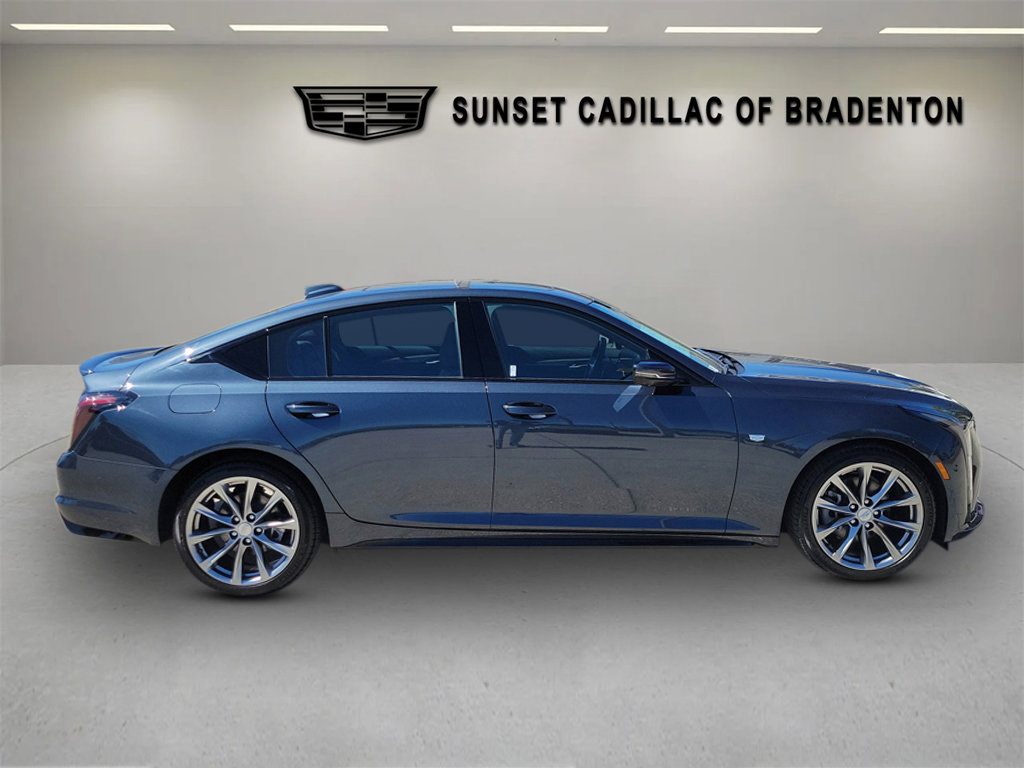 Used 2025 Cadillac CT5 Sport image 3