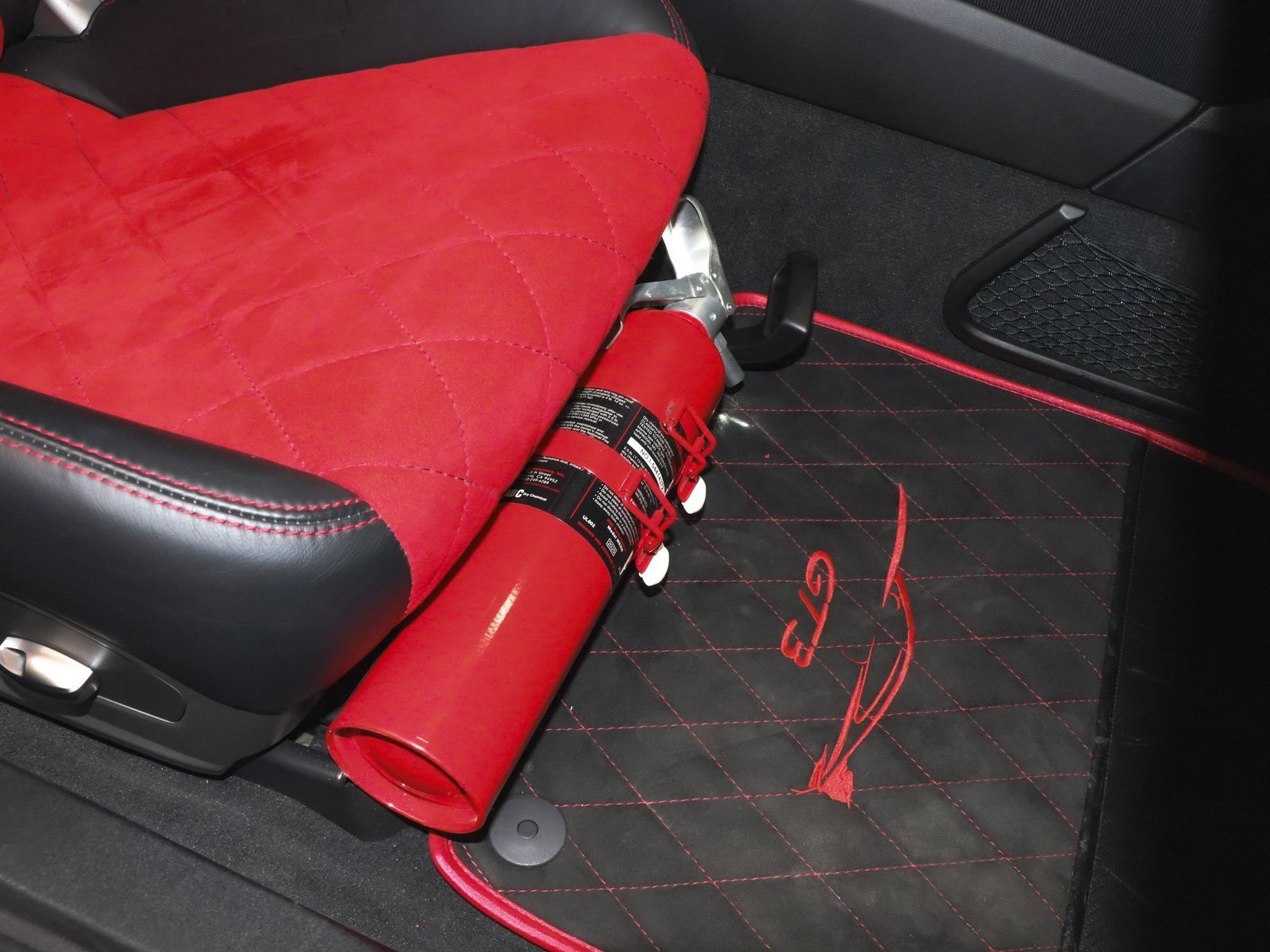 Used 2015 Porsche 911 GT3 image 21