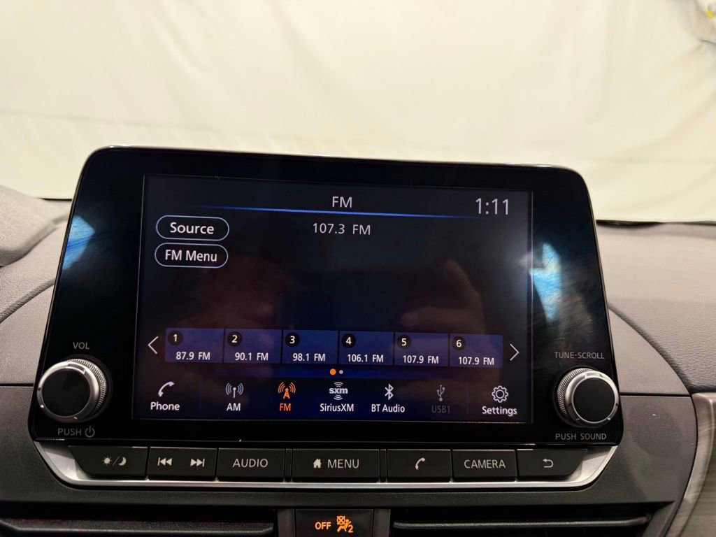 Used 2024 Nissan Altima 2.5 SV FWD image 32