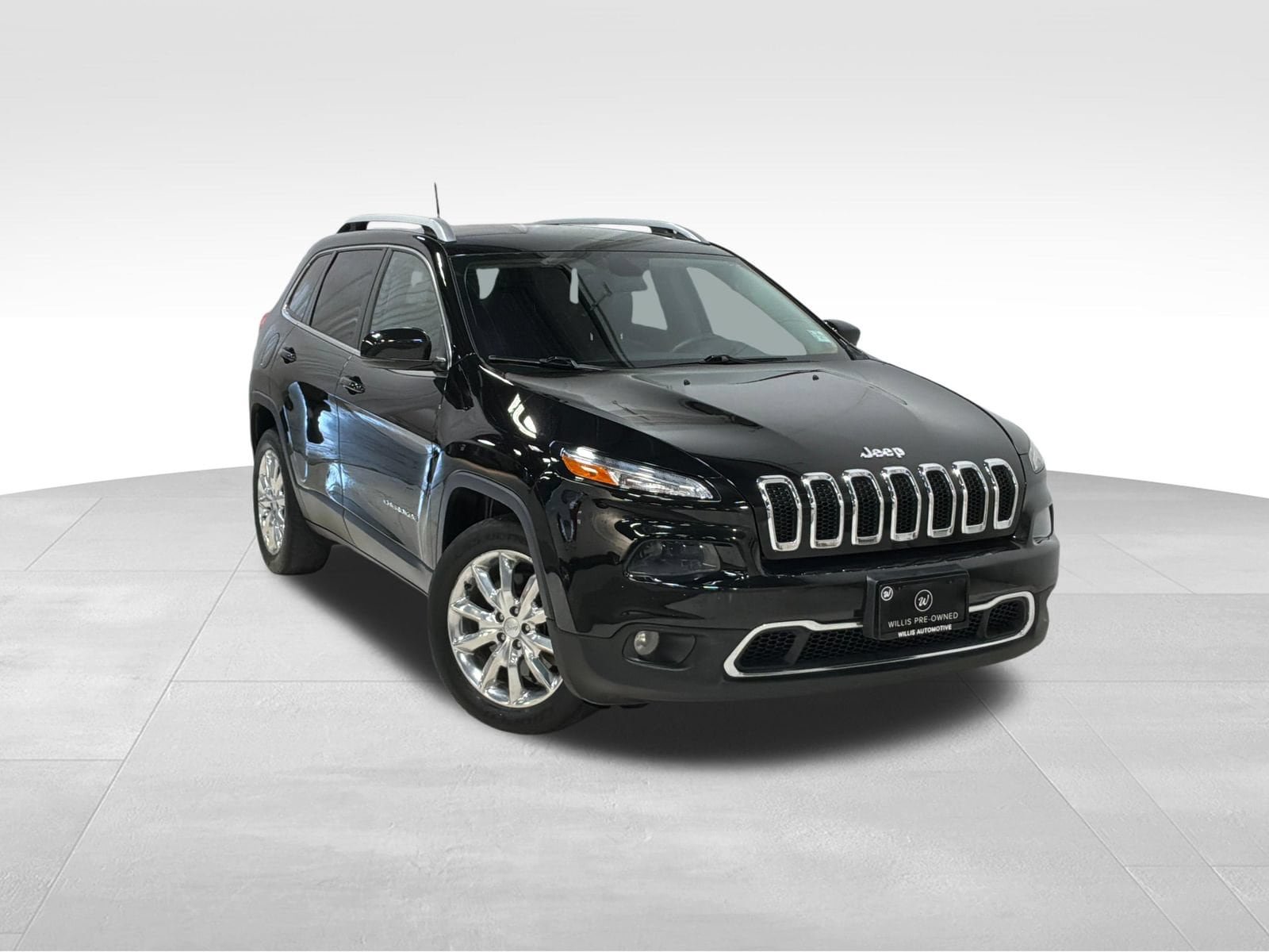 Used 2017 Jeep Cherokee Limited FWD image 1