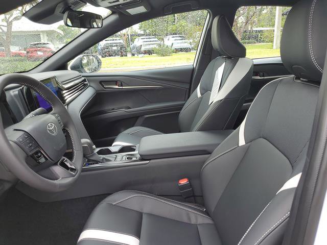 Used 2026 Toyota Camry SE FWD image 64