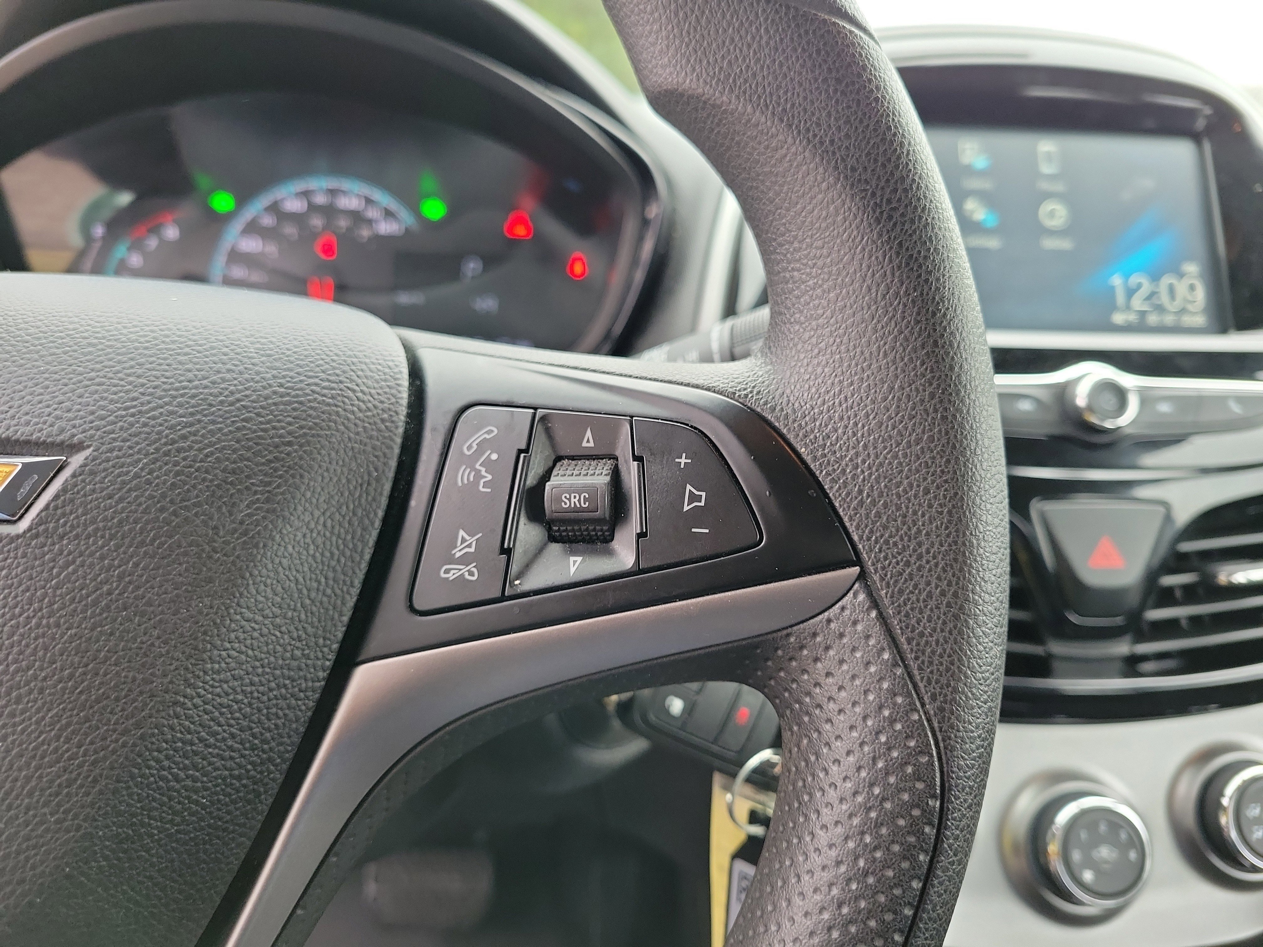 Used 2017 Chevrolet Spark LT image 23