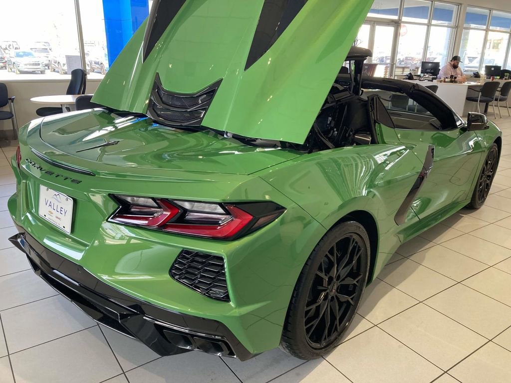 New 2026 Chevrolet Corvette Stingray Premium Conv w/ Z51 Performance Package RWD image 4