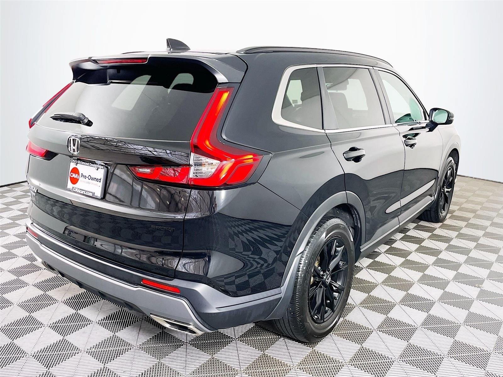 Used 2024 Honda CR-V Sport image 11