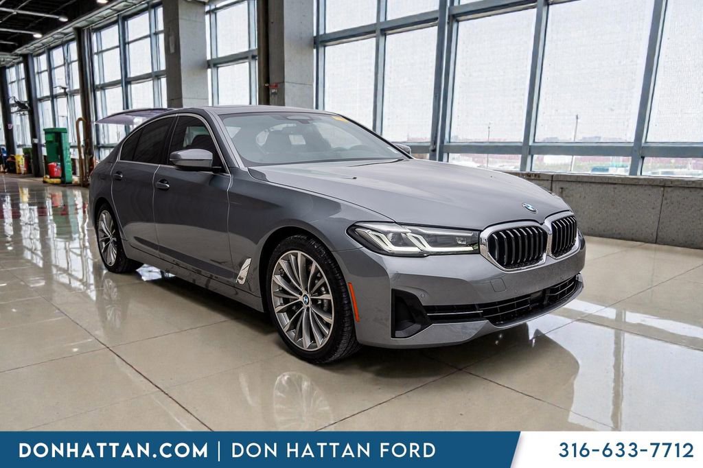 Used 2023 BMW 530i xDrive AWD/4WD image 31