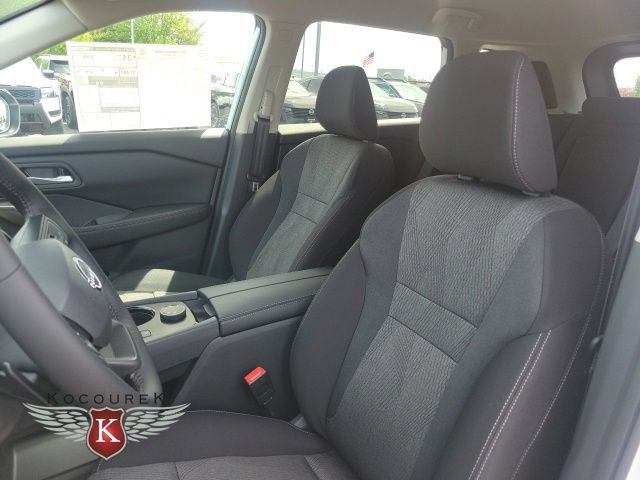 New 2026 Nissan Rogue SV AWD/4WD image 11