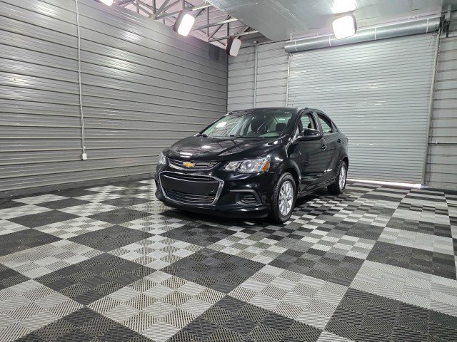 Used 2020 Chevrolet Sonic LT w/ Convenience Package image 39