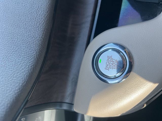 Used 2023 Lincoln Aviator Reserve w/ Equipment Group 201A image 15