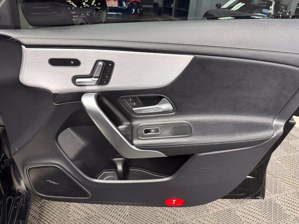 Used 2020 Mercedes-Benz CLA 250 image 53