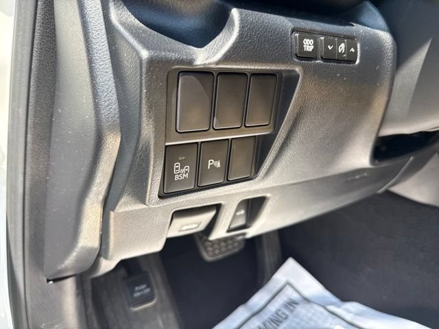 Used 2015 Lexus IS 250 w/ Navigation System Package RWD image 25