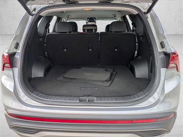 Used 2023 Hyundai Santa Fe SEL w/ Cargo Package image 6