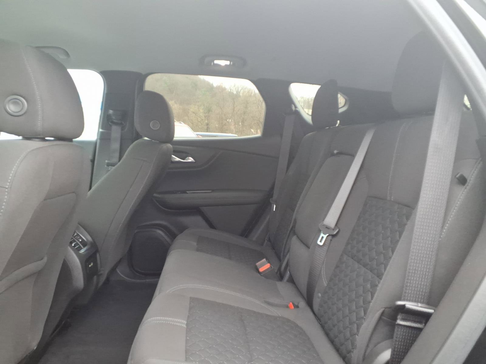 Used 2020 Chevrolet Blazer LT image 11