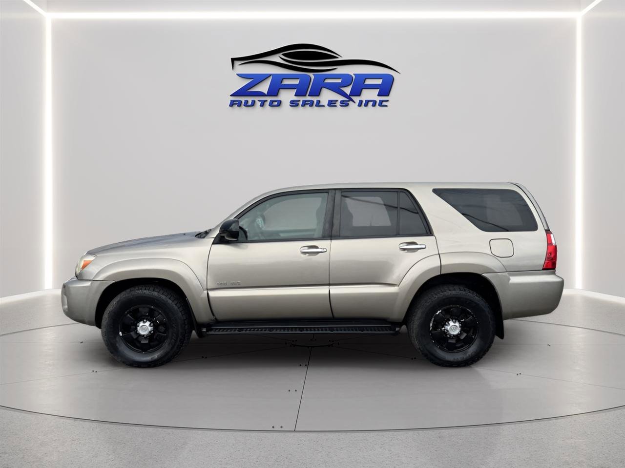 Used 2009 Toyota 4Runner SR5 image 3