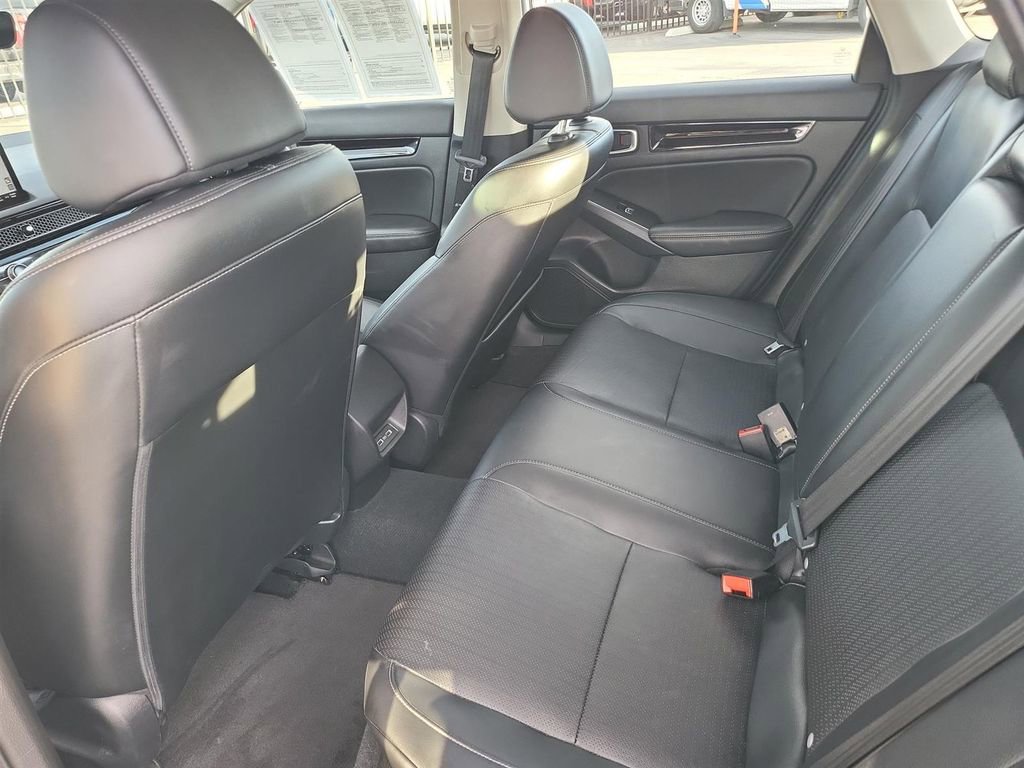 Used 2022 Honda Civic Touring image 17