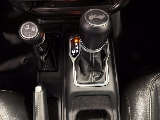 Used 2022 Jeep Wrangler Unlimited Sahara w/ Cold Weather Group AWD/4WD image 21