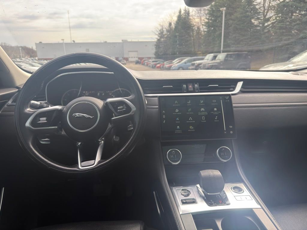 Used 2021 Jaguar F-PACE S image 17