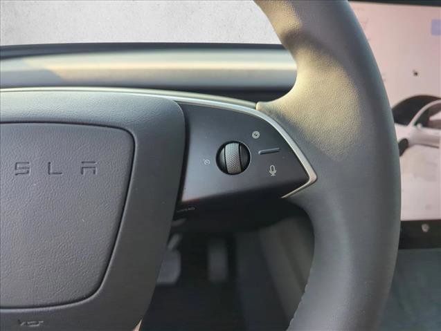 Used 2025 Tesla Model 3 RWD image 12